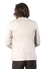 2-Button-Bag-Pocket-Cream-Jacket-Wessi-2
