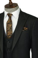 3-Piece-Single-Button-Peak-Lapel-Anthracite-Men-Suit-Wessi-2