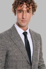Checked-Black-Men-Blazer-Wessi-2