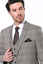 Checked-Slim-Fit-Cream-Men-Blazer-Wessi-1
