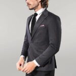 Single Button Double Vent Pointed Collar Navy Blue Blazer - Wessi