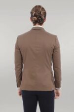 2-Button-Bag-Pocket-Tan-Jacket-Wessi-3