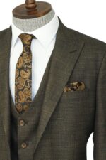 3-Piece-Single-Button-Peak-Lapel-Khaki-Men-Suit-Wessi-1