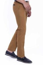 Belt-Coloured-Tan-Pants-Wessi-4