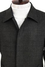 Black-Hidden-Button-Peak-Lapel-Coat-Wessi-1