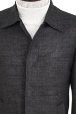 Black-Hidden-Button-Peak-Lapel-Coat-Wessi-1