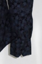 Bloom-Patterned-Dark-Blue-Slim-Fir-Shirt-Wessi-2