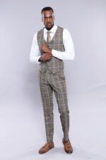 Checked-Brown-Vest-Wessi-3