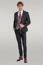 Checked-Patterned-Slim-Fit-Black-Men-Suit-Wessi-1