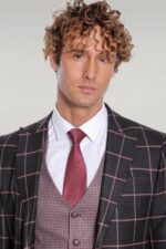 Checked-Patterned-Slim-Fit-Black-Men-Suit-Wessi-2