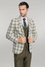 Checked Slim Fit Green Men Suit