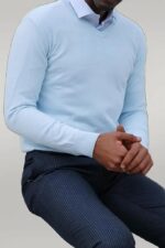 Circle-Collar-Ice-Blue-Sweater-Wessi-3