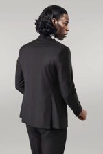 Collar-and-Pockets-Modeled-Black-3-Piece-Tuxedo-Wessi-3