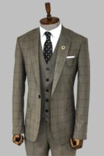 Cream-Plaid-Peak-Lapel-3-Piece-Suit-Wessi-4