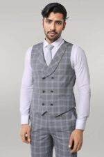 Double-Breasted-Grey-Suit-Wessi-2