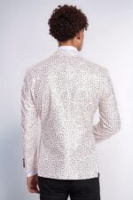 Flower-Embroidered-Pattern-White-Men-Wedding-Tuxedo-Jacket-Wessi-5
