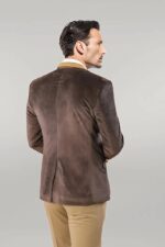 Furry-Light-Beige-Blazer-Wessi-3