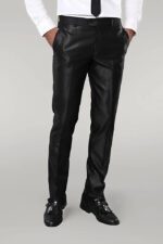 Modeled-Shiny-Black-Suit-Wessi-3