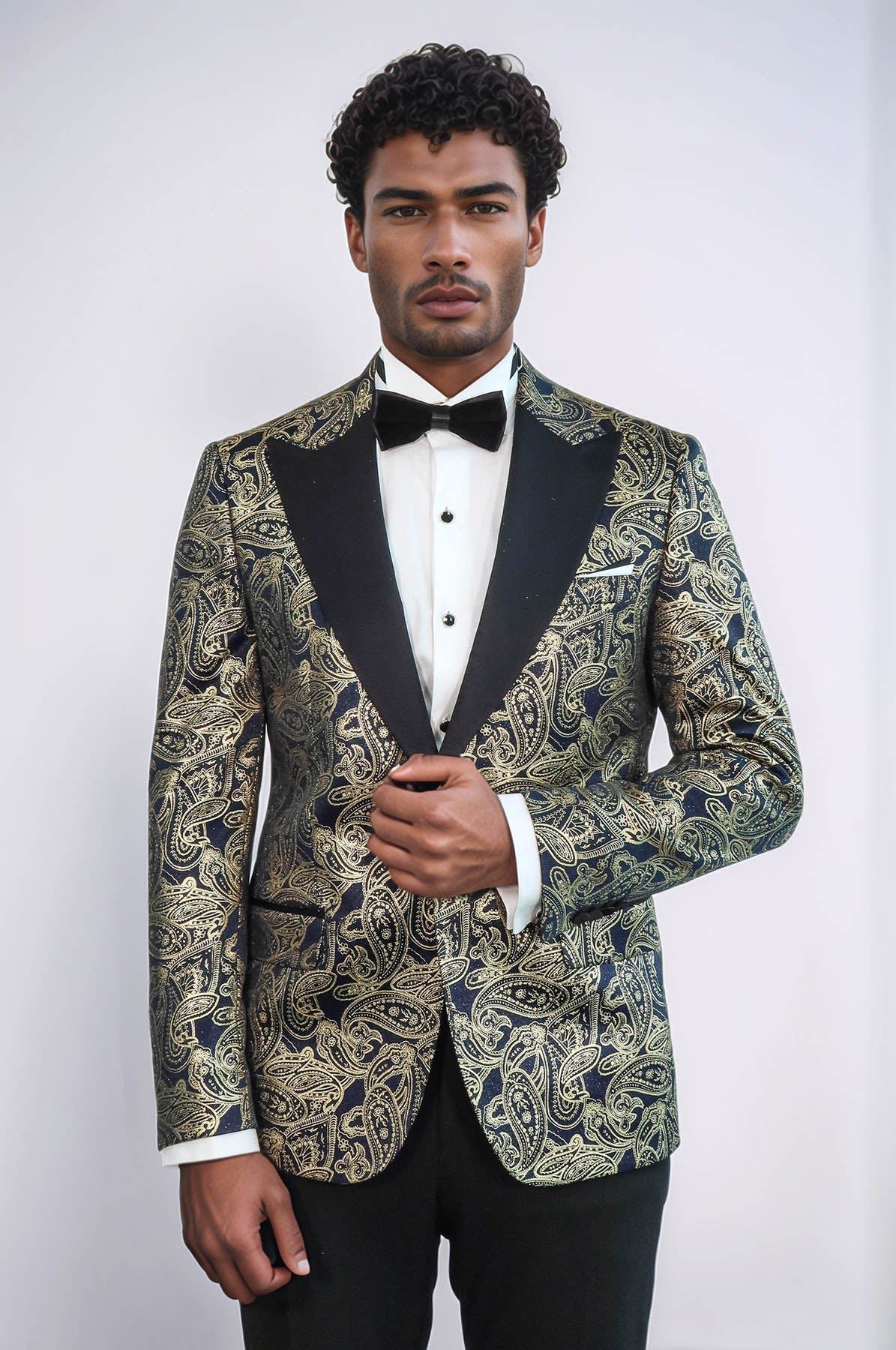 Men's Gold & Black Peak Lapel Paisley Pattern Prom Blazer