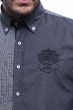 Patterned-Crested-Black-Shirt-Wessi-1