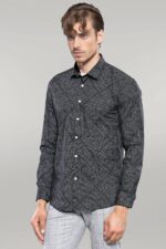 Patterned-Smoked-Long-Sleeve-Shirt-Wessi-2