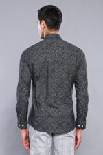 Patterned-Smoked-Long-Sleeve-Shirt-Wessi-3