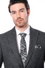 Peak-Lapel-Dark-Grey-Blazer-Wessi-1