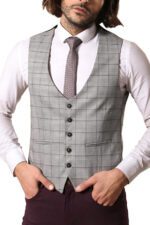 Plaid-Black-Blazer-with-Grey-Vest-Wessi-4