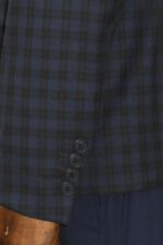 Plaid-Navy-Blue-Jacket-with-Handkerchief-Wessi-6