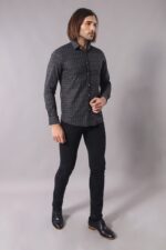 Plaid-Patterned-Black-Shirt-Wessi-5