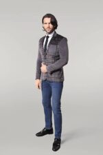 Plaid-Sleeve-Plaid-Chest-Smoked-Velvet-Blazer-Wessi-2