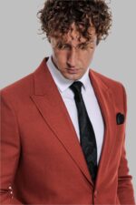 Plain-Slim-Fit-Sport-Burgundy-Men-Blazer-Wessi-1