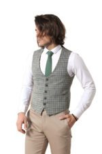 Set-of-Plaid-Blazer-and-Vest-Wessi-6