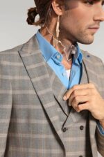Single-Button-Peak-Lapel-3-Piece-Suit-in-Beige-Wessi-2