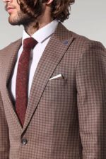 Single-Button-Plaid-Brown-Blazer-Wessi-1