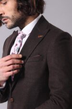 Single-Button-Pointed-Wide-Collar-Brown-Blazer-Wessi-1