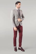 Single-Button-Wide-Pointed-Collar-Beige-Blazer-Wessi-2