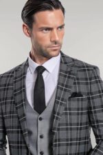 Slim-Fit-Checked-Black-Men-Suit-Wessi-2