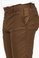 Slim-Fit-Patterned-Brown-Men-Pants-Wessi-1