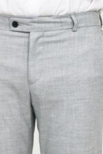 Slim-Fit-Textured-Grey-Men-Trousers-Wessi-1