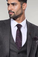 Striped-Black-Vested-Suit-Wessi-2