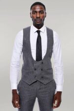 Striped-Grey-Double-Breasted-Suit-Wessi-4