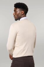 V-Neck-Cream-Sweater-Wessi-3