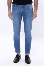Washed-Blue-Men-Jeans-Wessi-2
