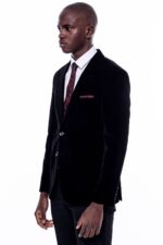 Wide-Peak-Lapel-Velvet-Black-Blazer-Wessi-3