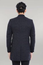 Wide-Pointed-Collar-Anthracitic-Plaid-Coat-Wessi-2