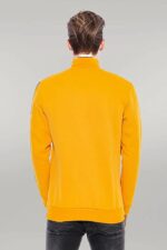 Yellow-Mandarin-Collar-Patterned-Sweatshirt-Wessi-3